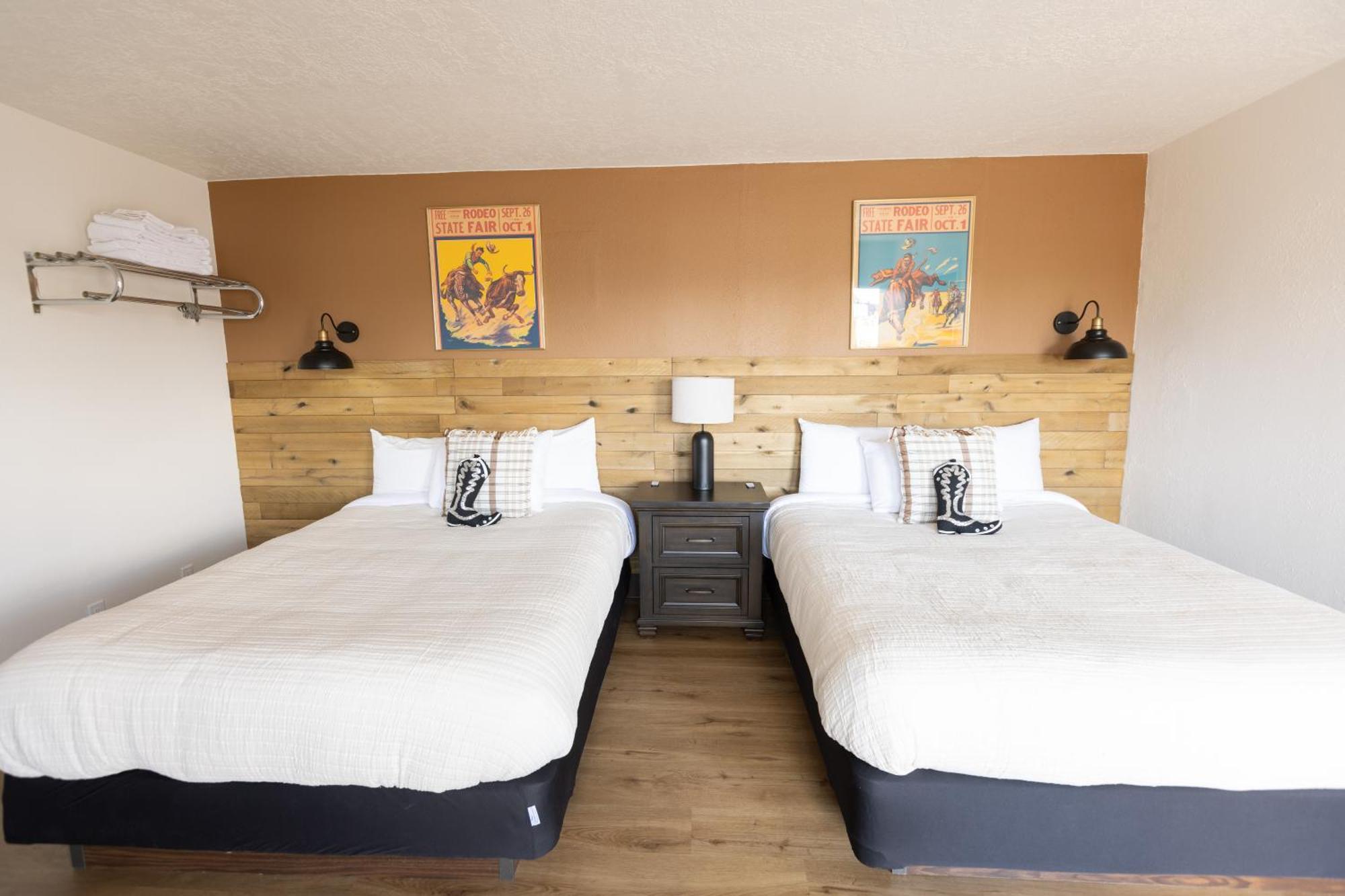 The Golden Spur Hotel بانجوِتش الغرفة الصورة