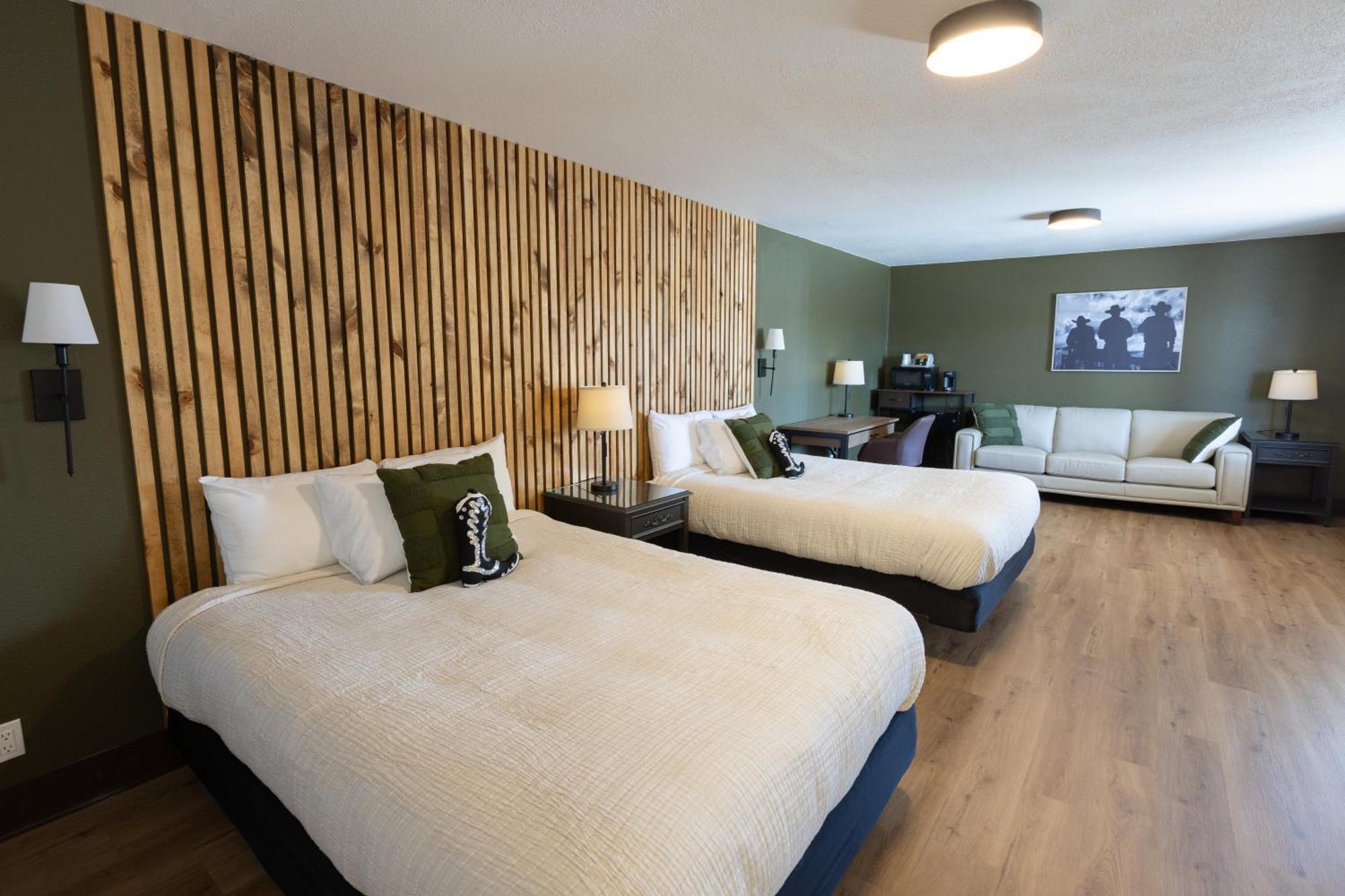 The Golden Spur Hotel بانجوِتش الغرفة الصورة
